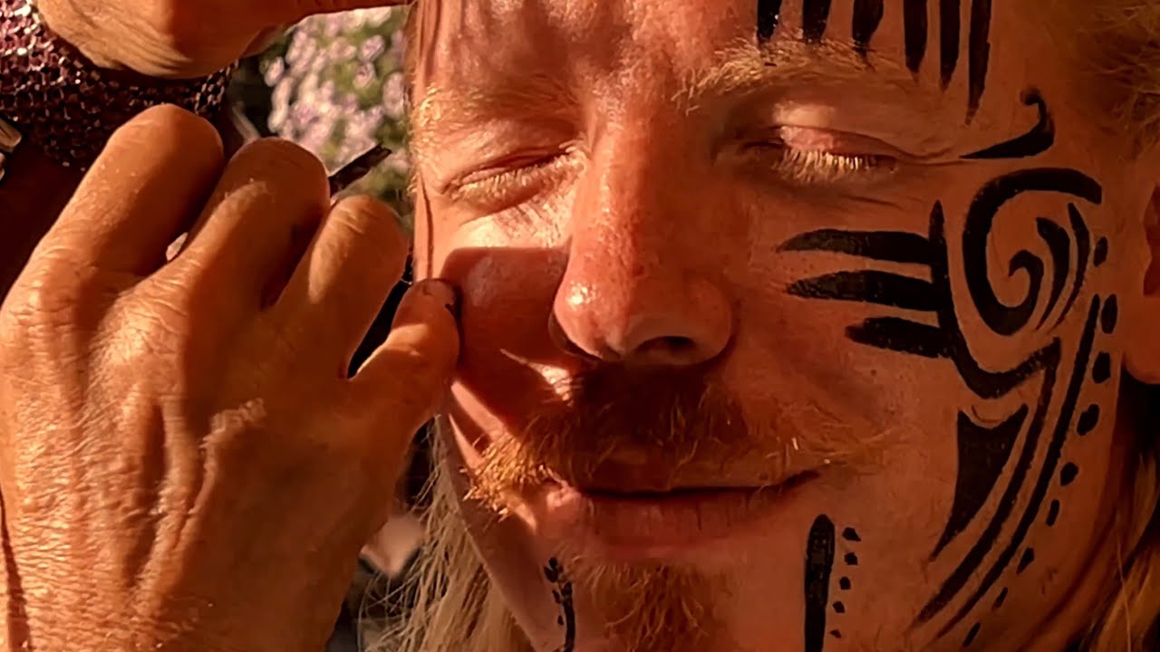 ASMR Face Painting | Michigan Renaissance Festival￼