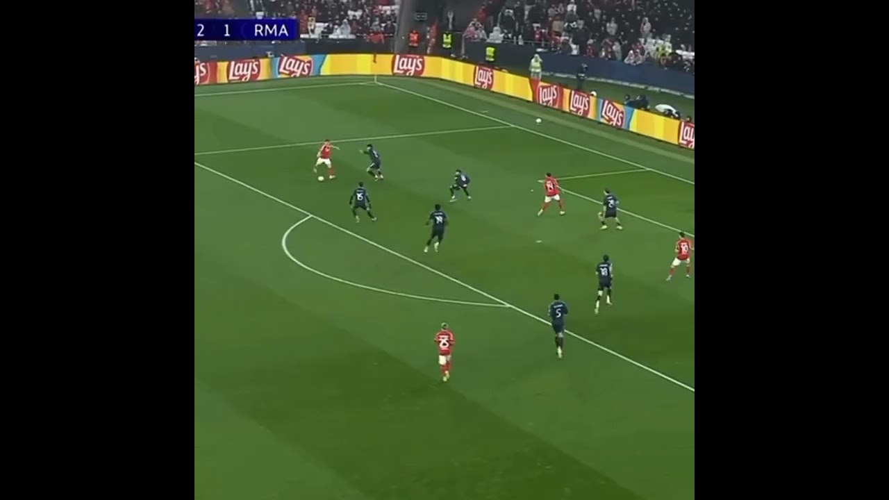 Benfica vs Real Madrid match yesterday the last goal 💀