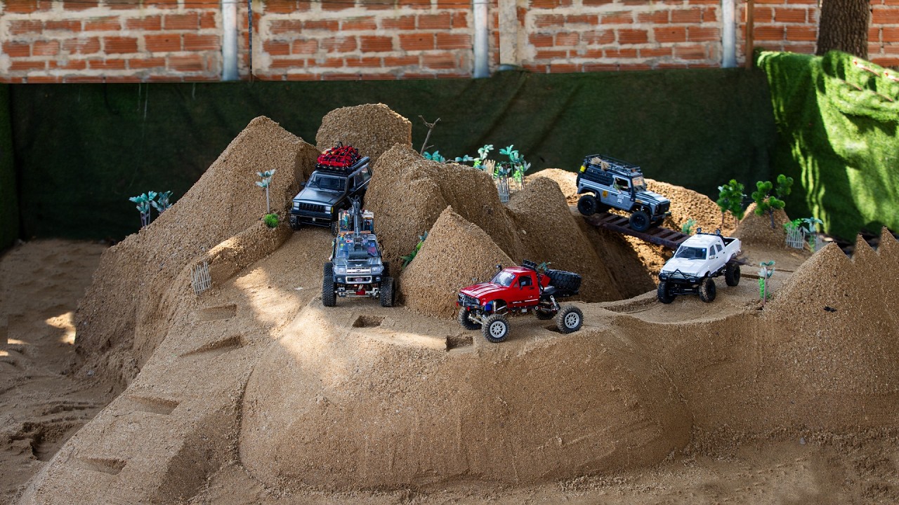 Epic RC Rock Crawling Adventure | Extreme Off-Road Mini 4x4 Diorama