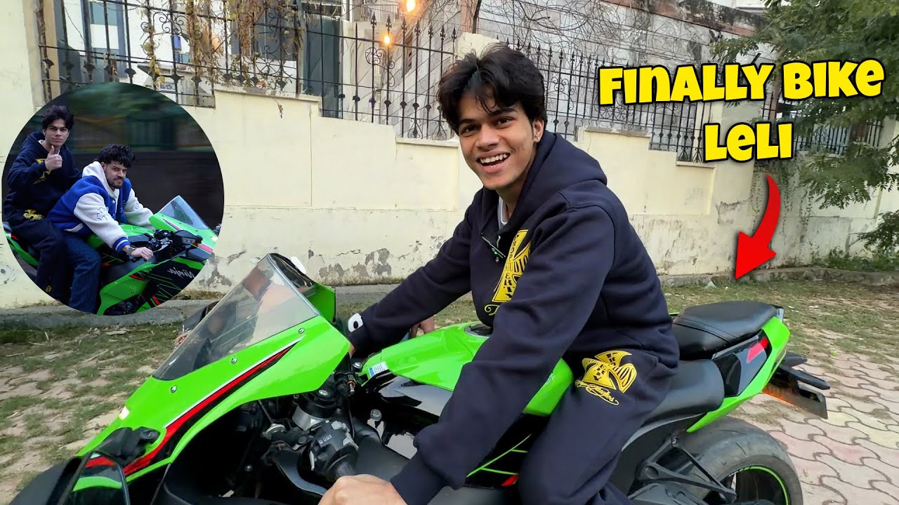 Finally ek sports bike leli 😳