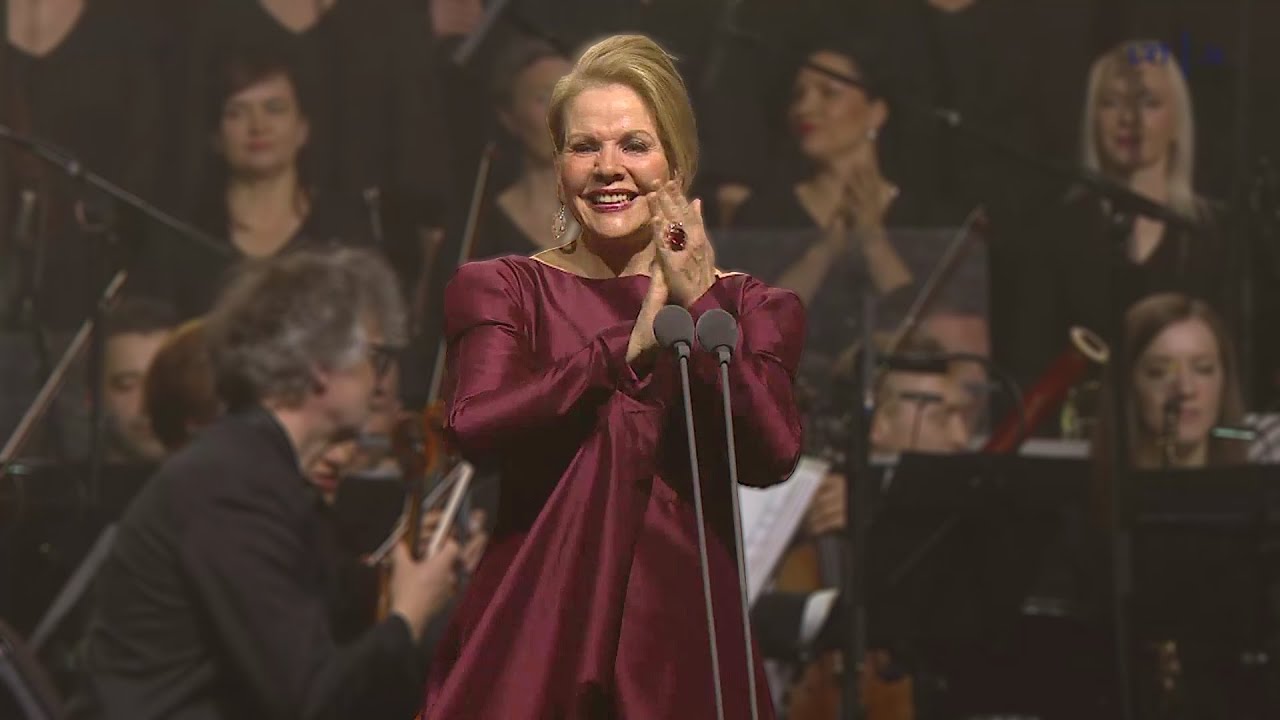 Renée Fleming - I could have danced all night