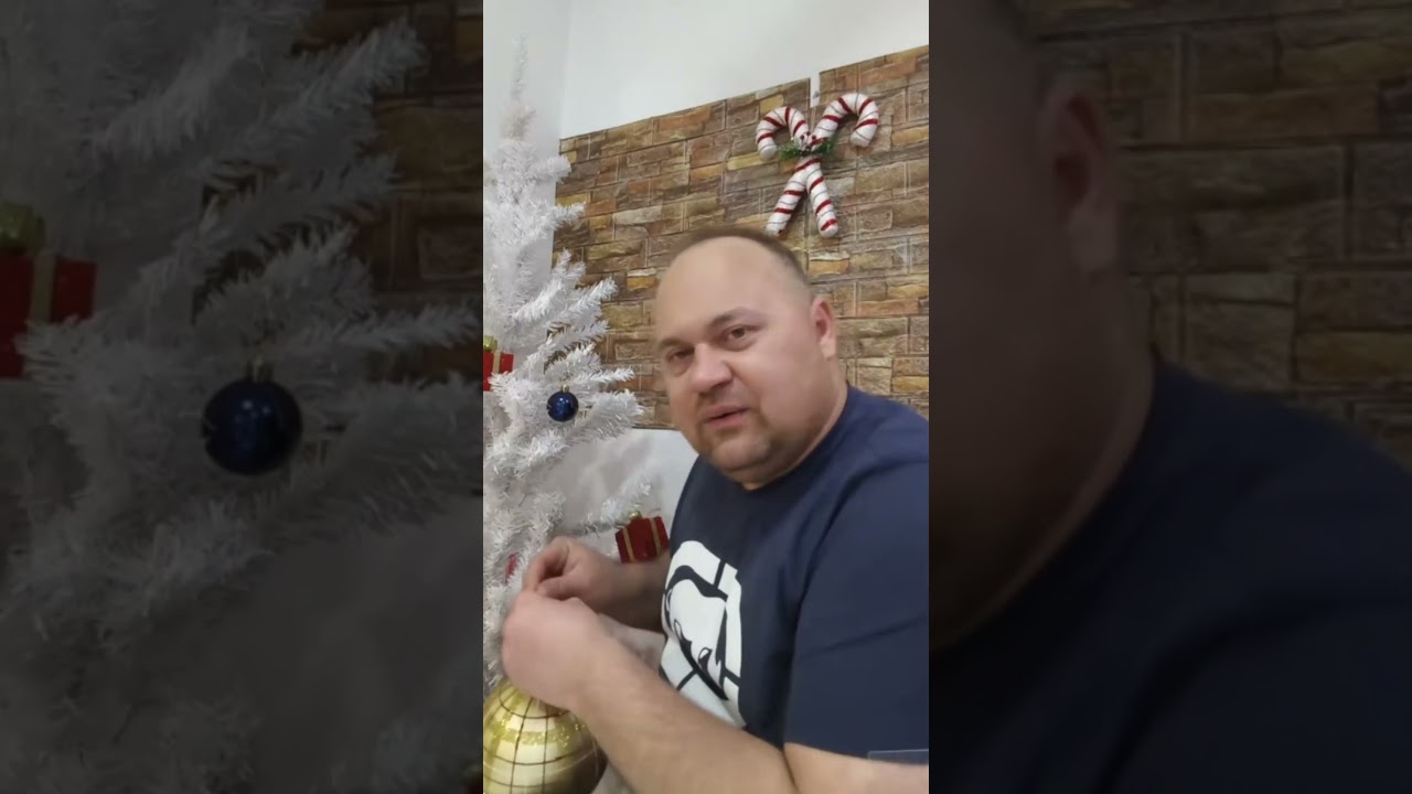 Gy&ouml;ny&ouml;rű Kar&aacute;csonyom van!🎄