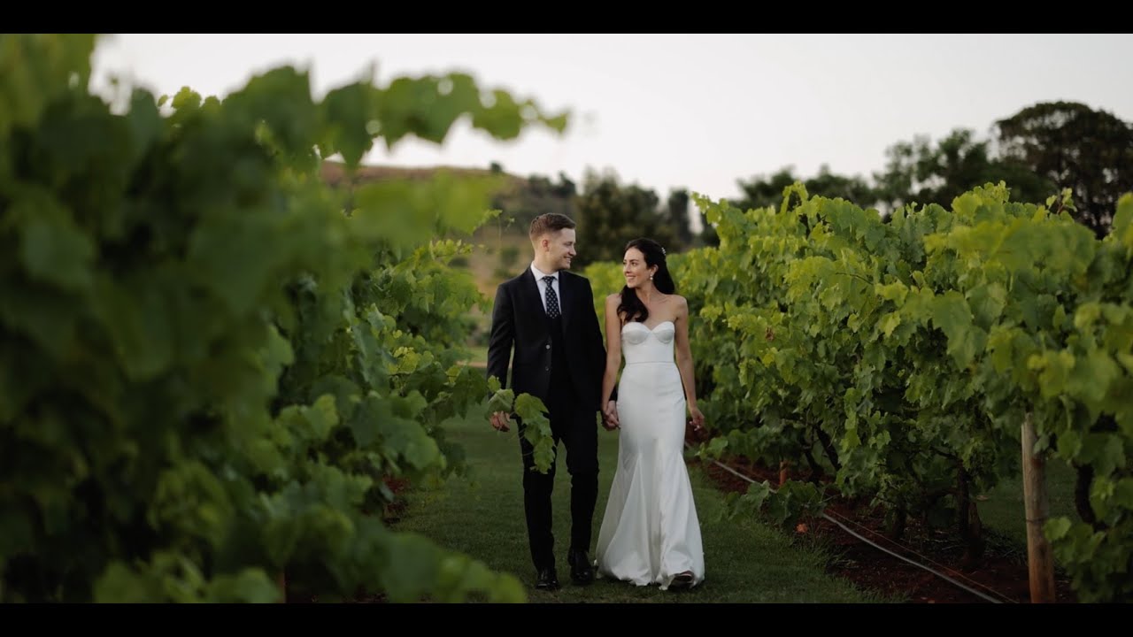 Ross and Rachel | The ground wedding venue
