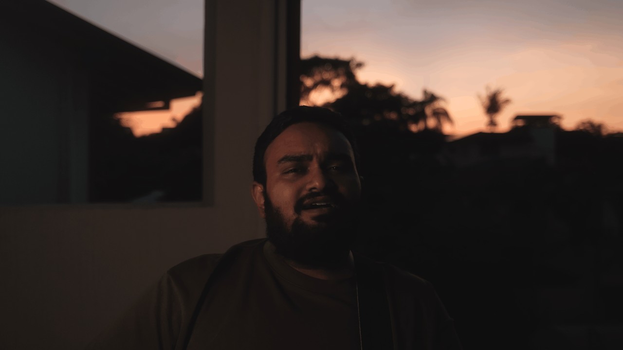 Nil Nuwan Pinbarai &zwj;| නිල් නුවන් පින්බරයි (Cover by Minesh)