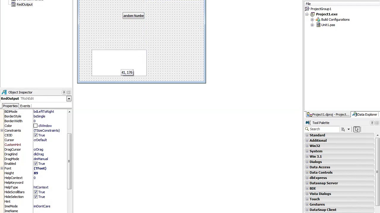 How to make a randomize function using Delphi