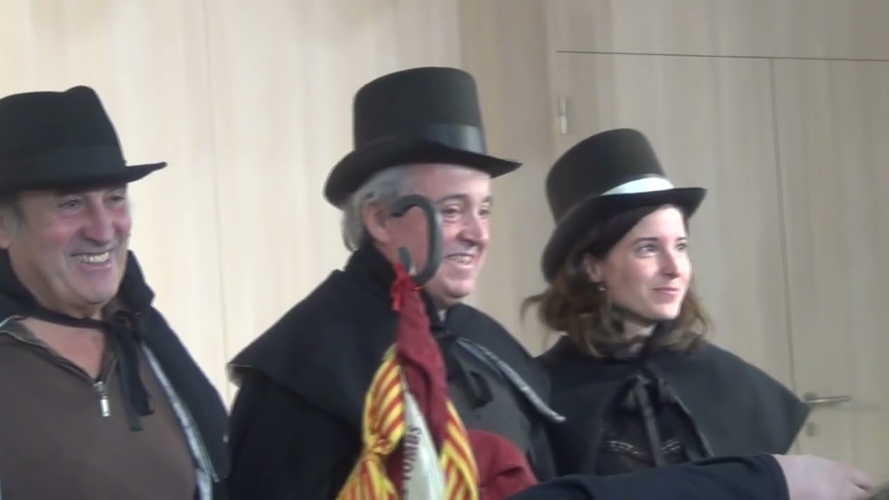 Tres Tombs 2026 a Cerdanyola - Passada de banderes i presentació de la revista