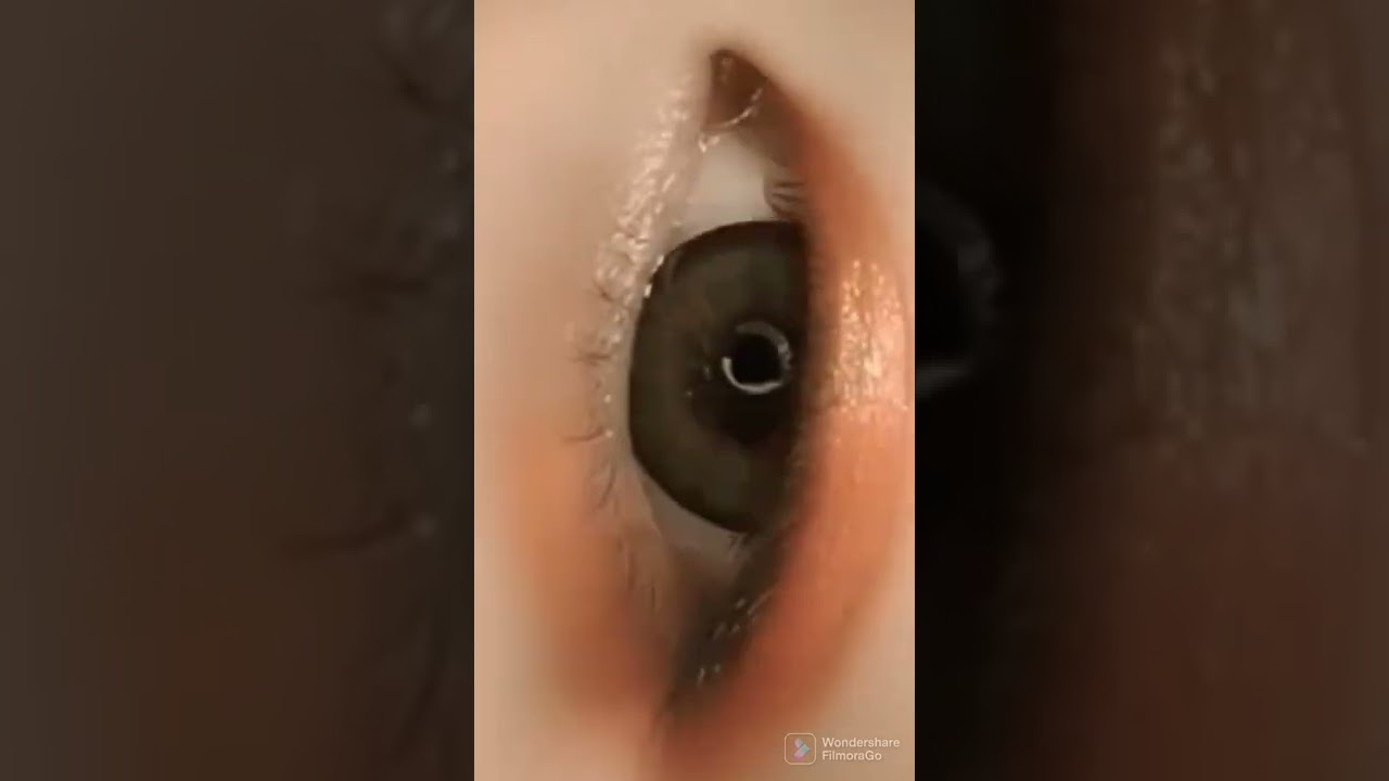 korean eye makeup with Q-tip #shorts #youtubeshorts #eyemakeup #koreaneyes