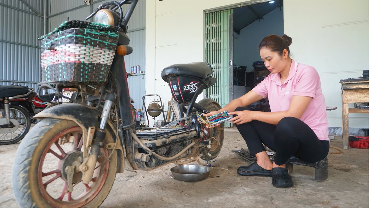 Mechanical Girl:Completely Repaired And Restored Old Electric Motorbike To New Ones