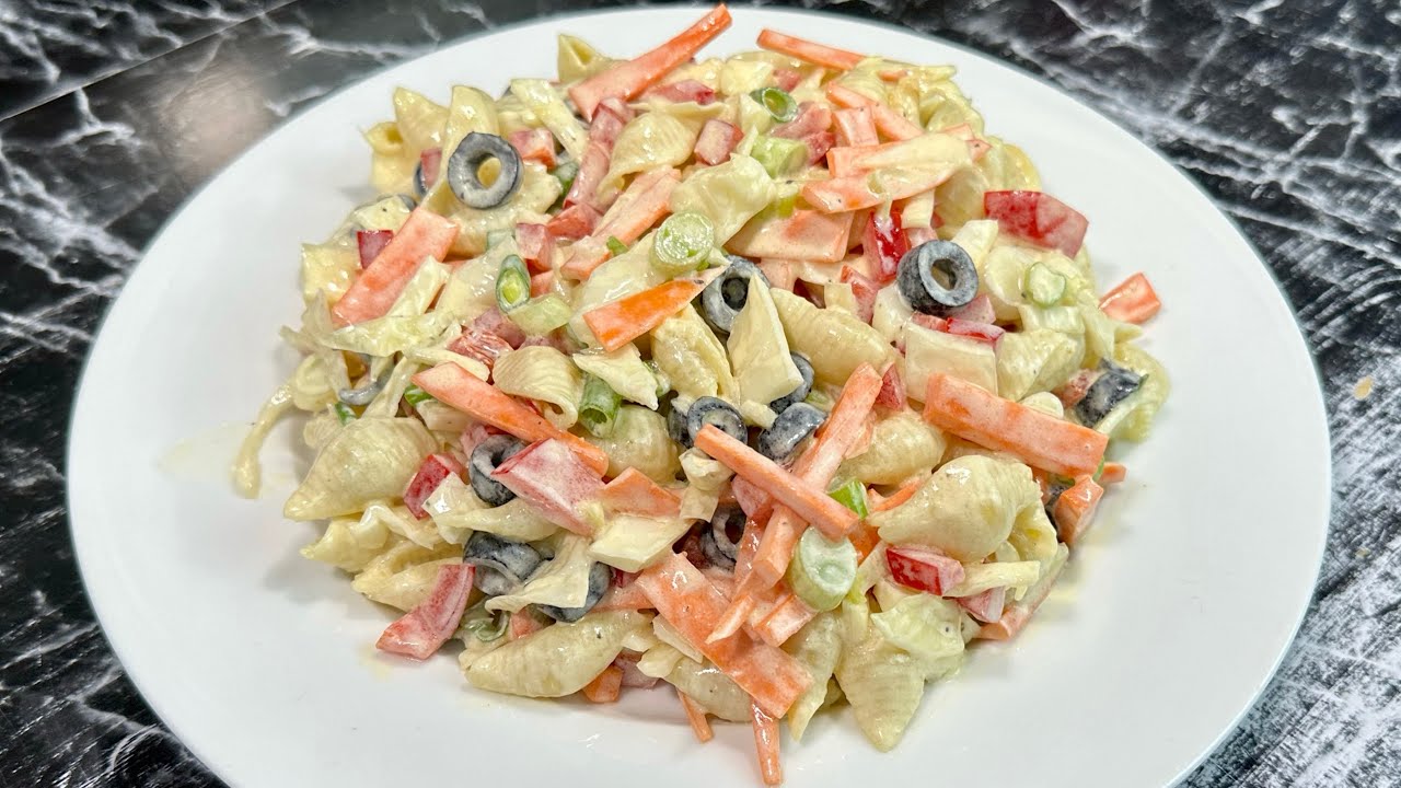 SALADE DE P&Acirc;TES &Eacute;CONOMIQUE, FACILE ET RAPIDE 🥗👩🏻&zwj;🍳  Recette vide frigo