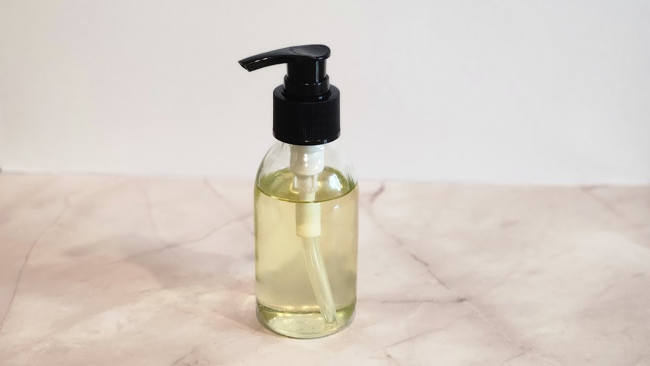 Warm Vanilla Woods Glow Oil | Non-Greasy & Fast Absorbing Fall Skincare