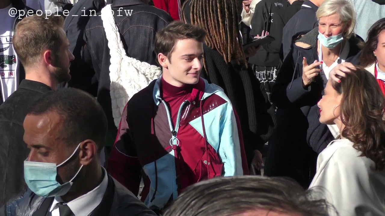 Noah Schnapp - Lacoste Spring Summer 2022 fashion show in Paris - 05.10.2021