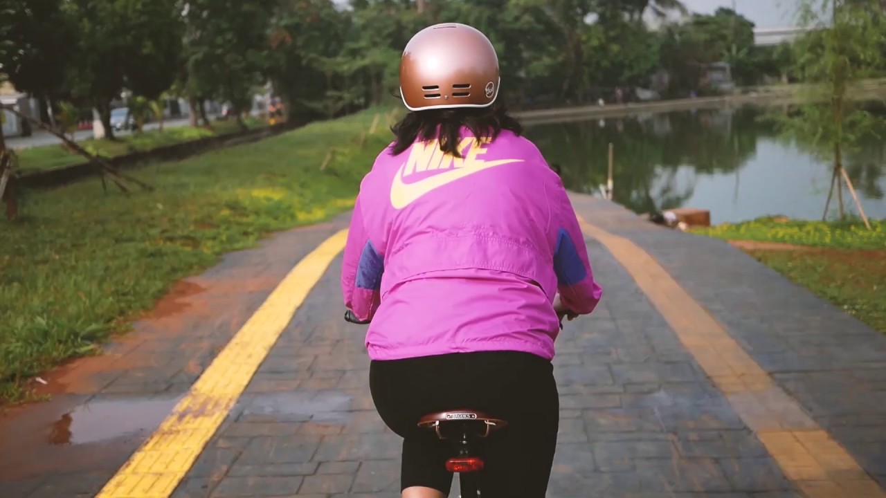 Sepedahan Sabtu Pagi. FNHON GUST, Saddle Brooks B17 Special Women & B17 Standard, Thousand Helmet