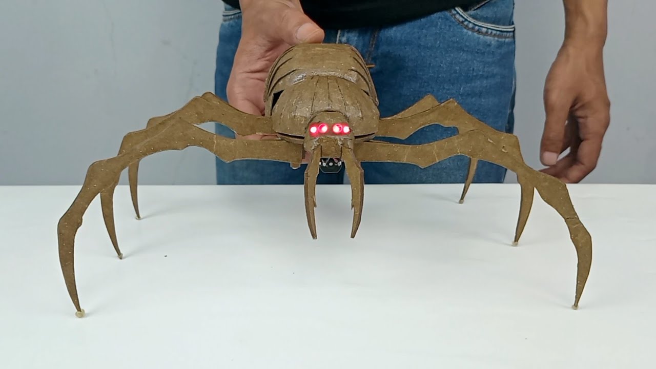Cardboard Crafts || Make a Walking Spider Robot from Cardboard
