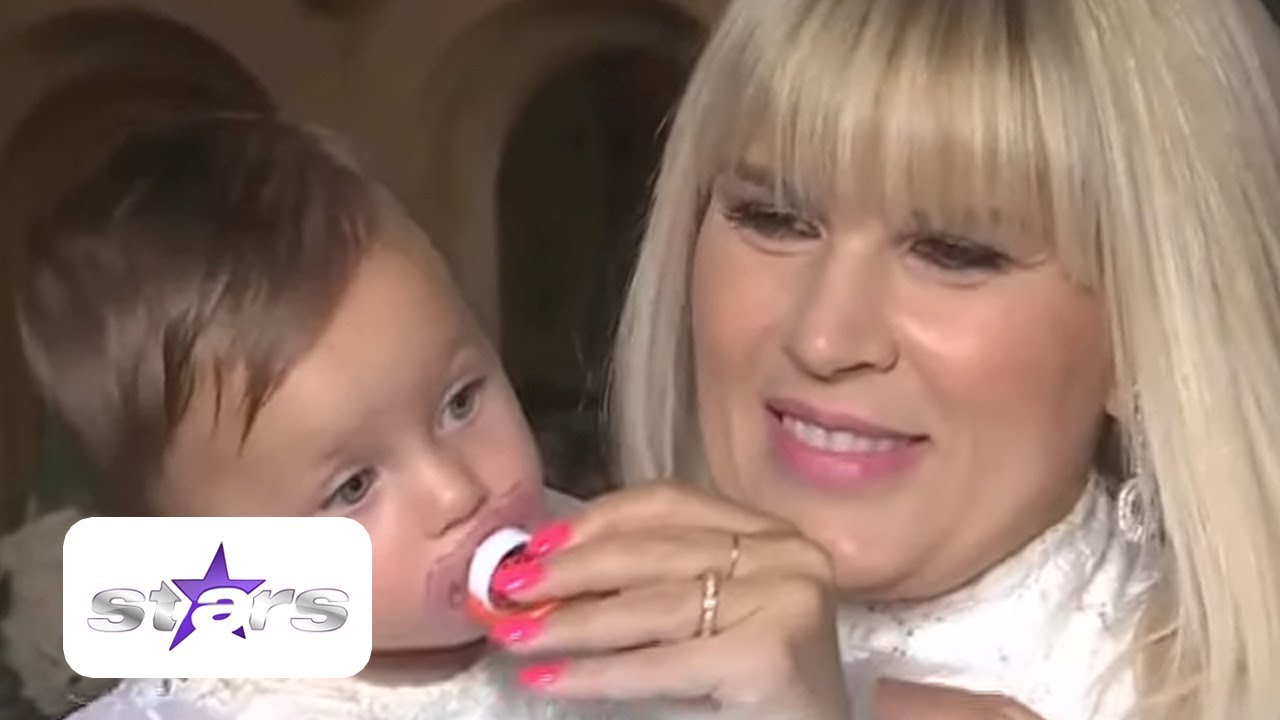 Elena Udrea şi logodnicul ei îşi botează fetiţa!