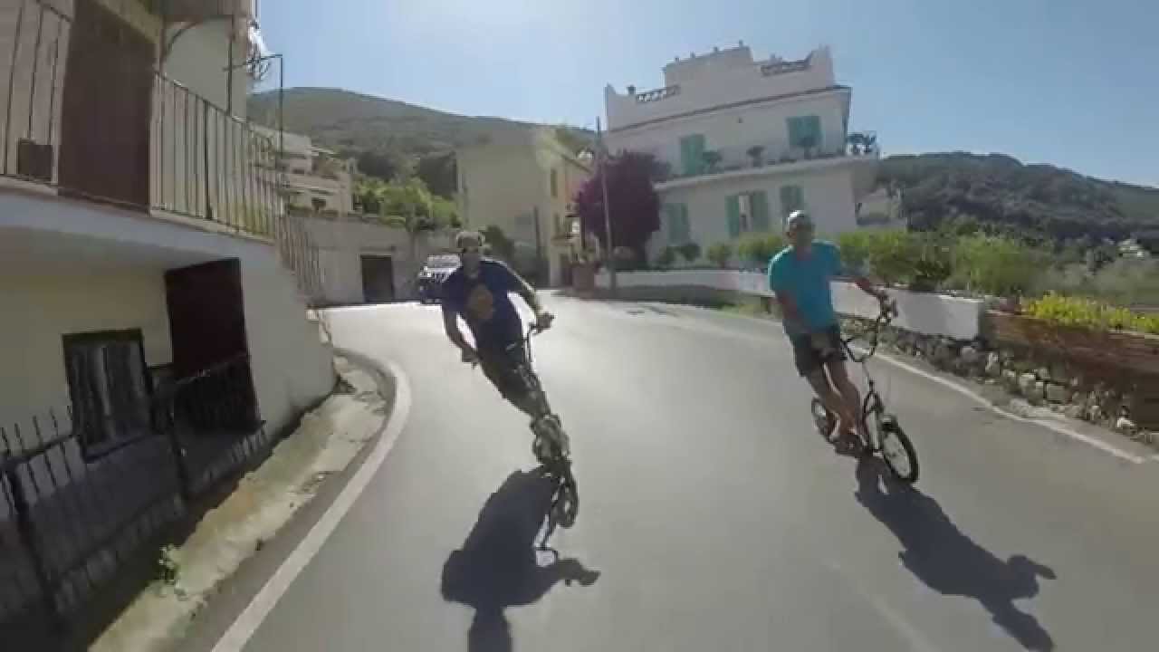 Riding San Felice Circeo discesa e tricks con Monopattino Yedoo City