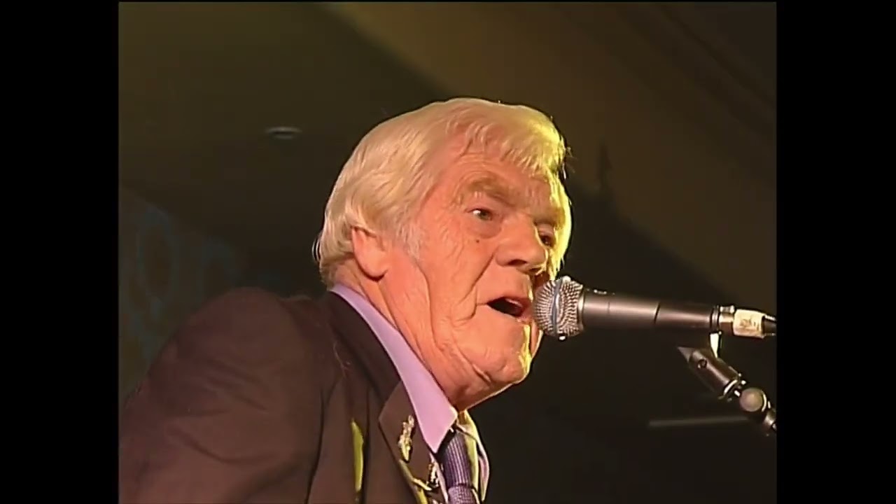 Big Tom & The Mainliners - Be Careful Of The Stones You Throw (Live In Castleblayney)