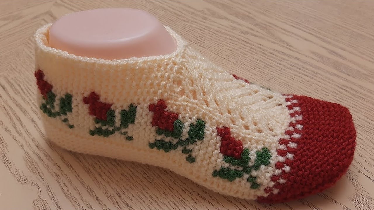 Классные тапочки-следки на двух спицах без швов