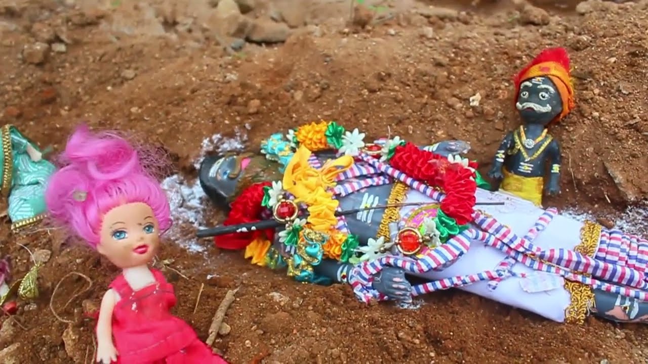 கருப்பசாமி சிவபெருமானை கொன்றார் | Eight and five barbies |