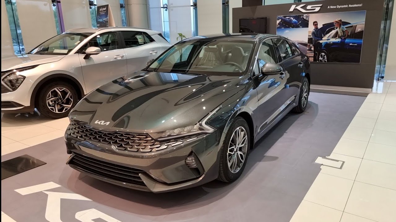 وصول كيا K5 فئة نص فل 2023 وارد بريمي سعود بهوان افضل واقل سعر في فئتها Kia 2.5