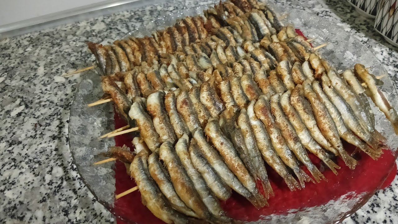 Çöp şişte hamsi