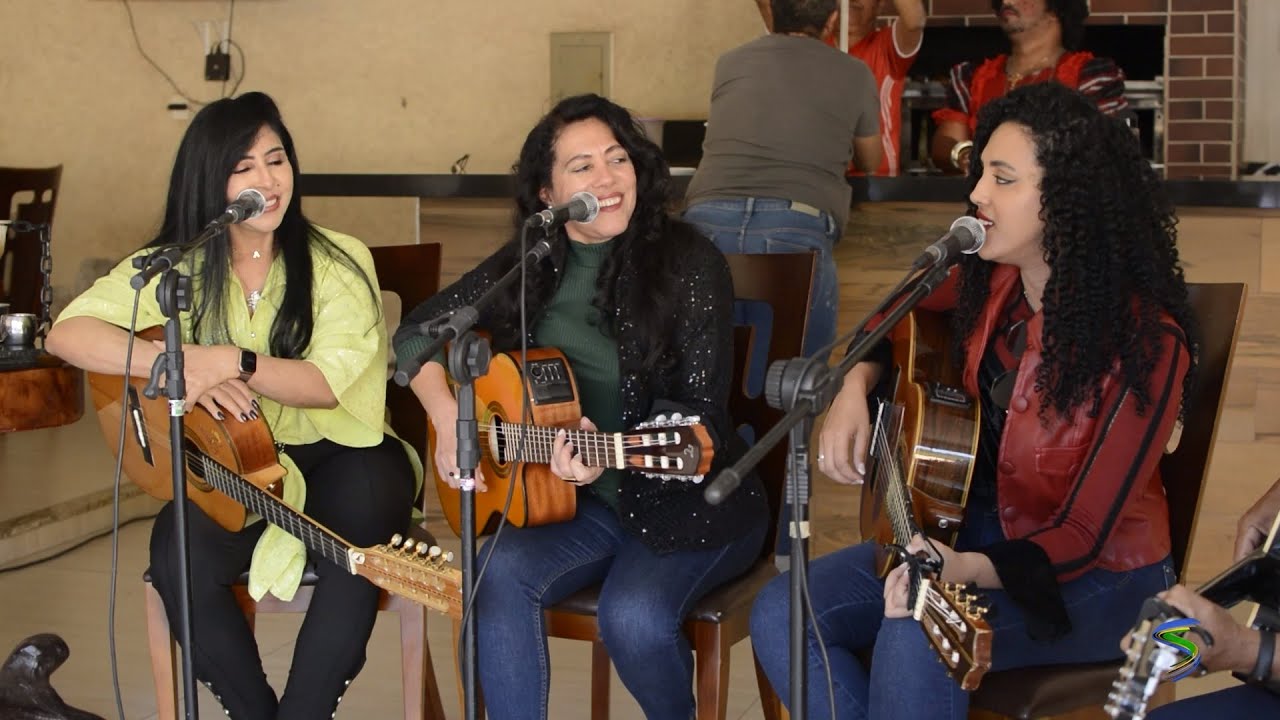 PORTEIRA DA SAUDADE com as IRMÃS FREITAS 15-07