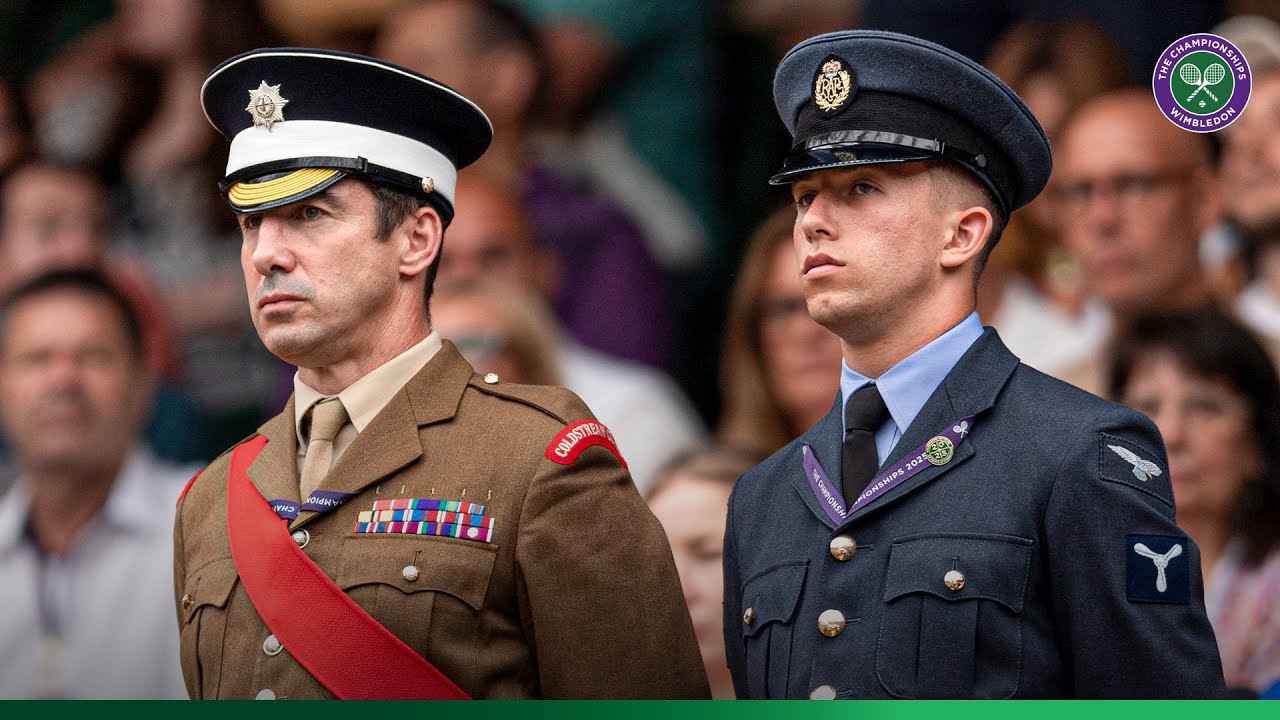 Centre Court's Incredible reaction for the Armed Forces, London Fire Brigade and emergency services