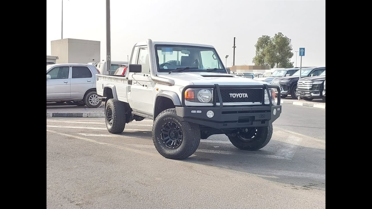 2015 TOYOTA LAND CRUISER SINGLE CABIN PICK UP RIGHT HAND DRIVE