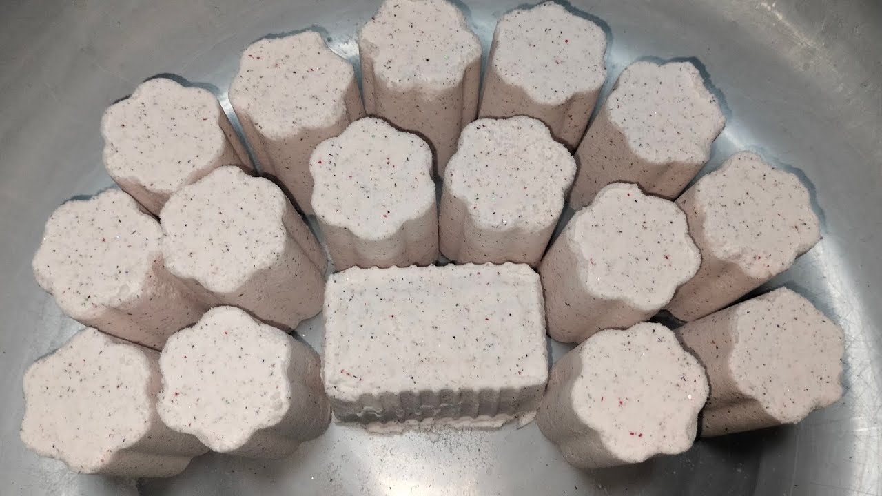 Crunchy glittery baking soda crunch edited 5 video #crunchycrumbles #bakingsoda @relaxingcrushasmr 