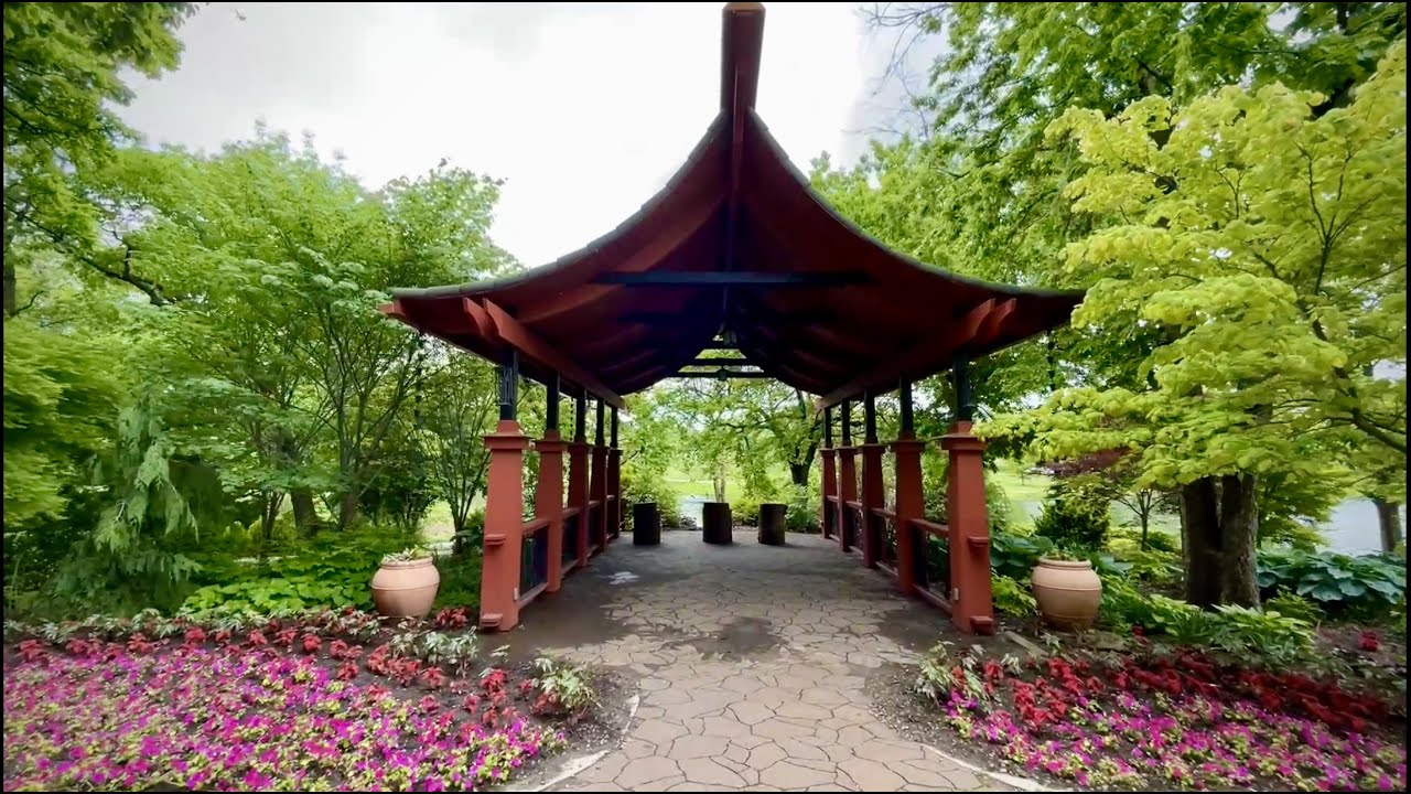 Ted Ensley Gardens, Topeka, Kansas — A 12-Minute Stroll