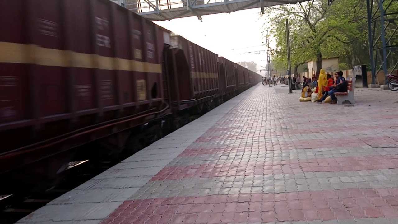 The Power Of Electric Engine In Kunda Harnaam Ganj Railway Station