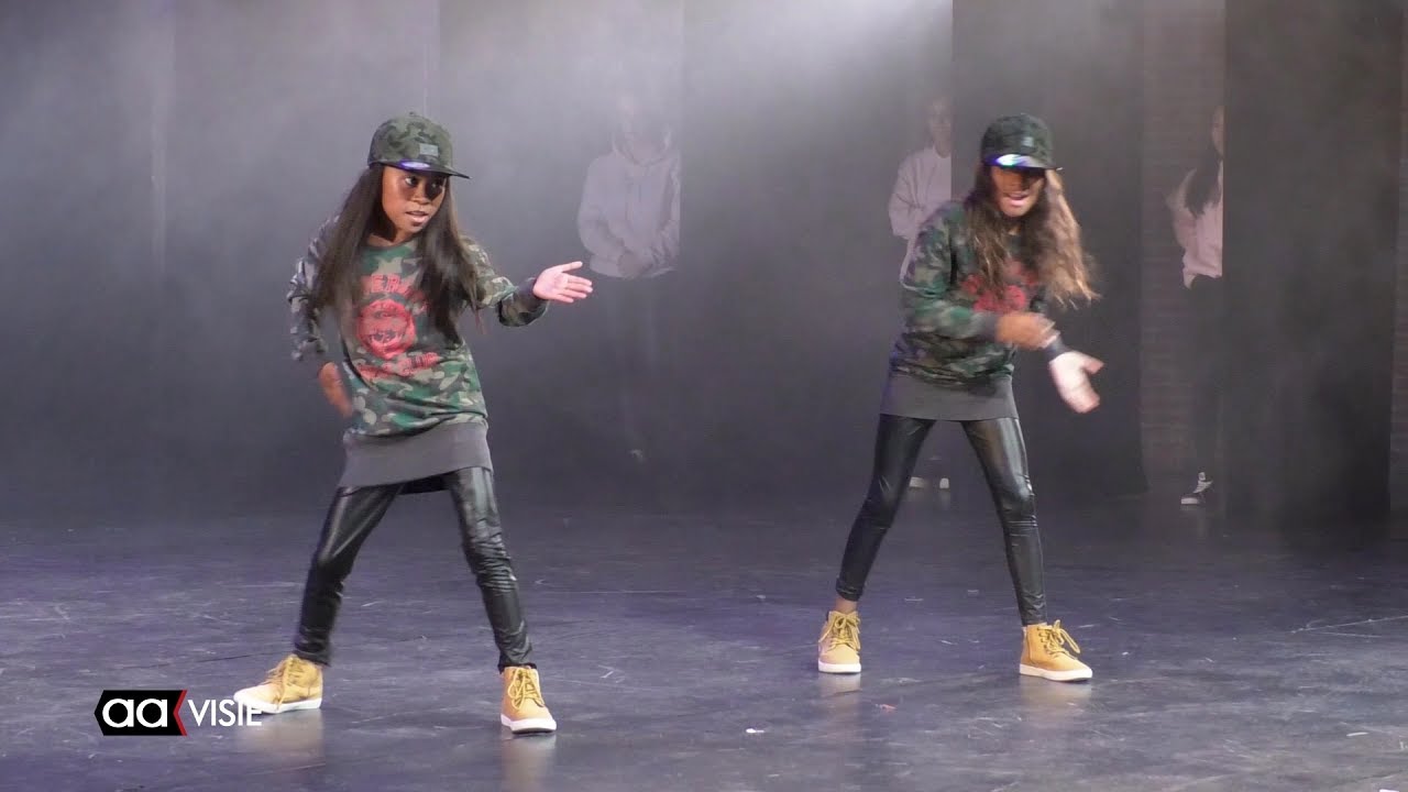 Spetterende eindshow dansschool La SteSa