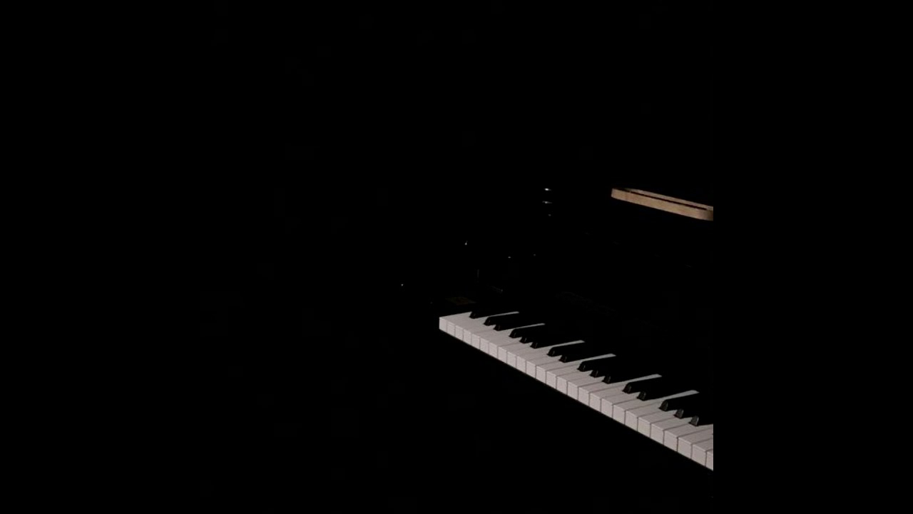 Ludovico Einaudi - Low mist var 2 Day 1 ( slowed + reverb )