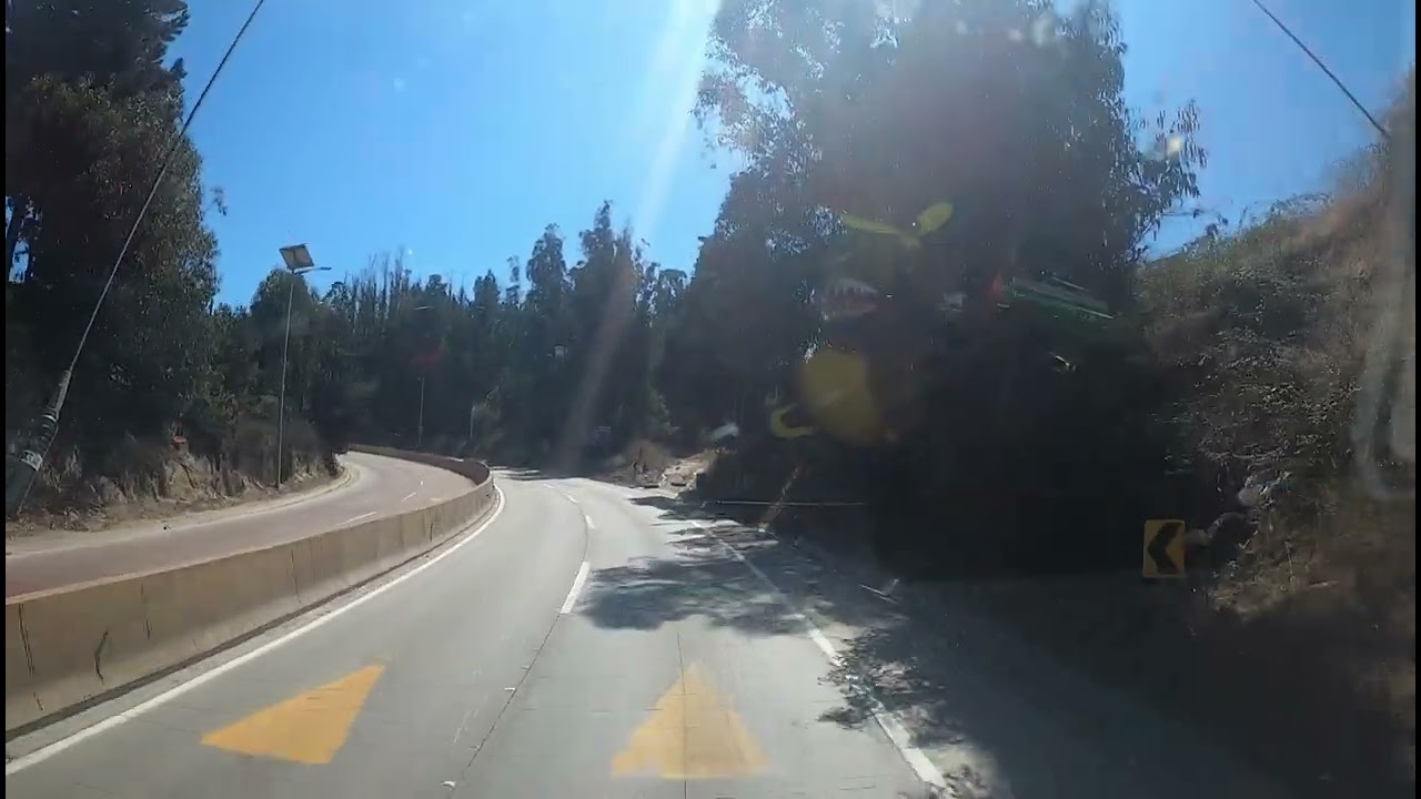 Entrada ruta la Pólvora Valparaiso a entregar el contenedor reefer a Zeal Valparaiso