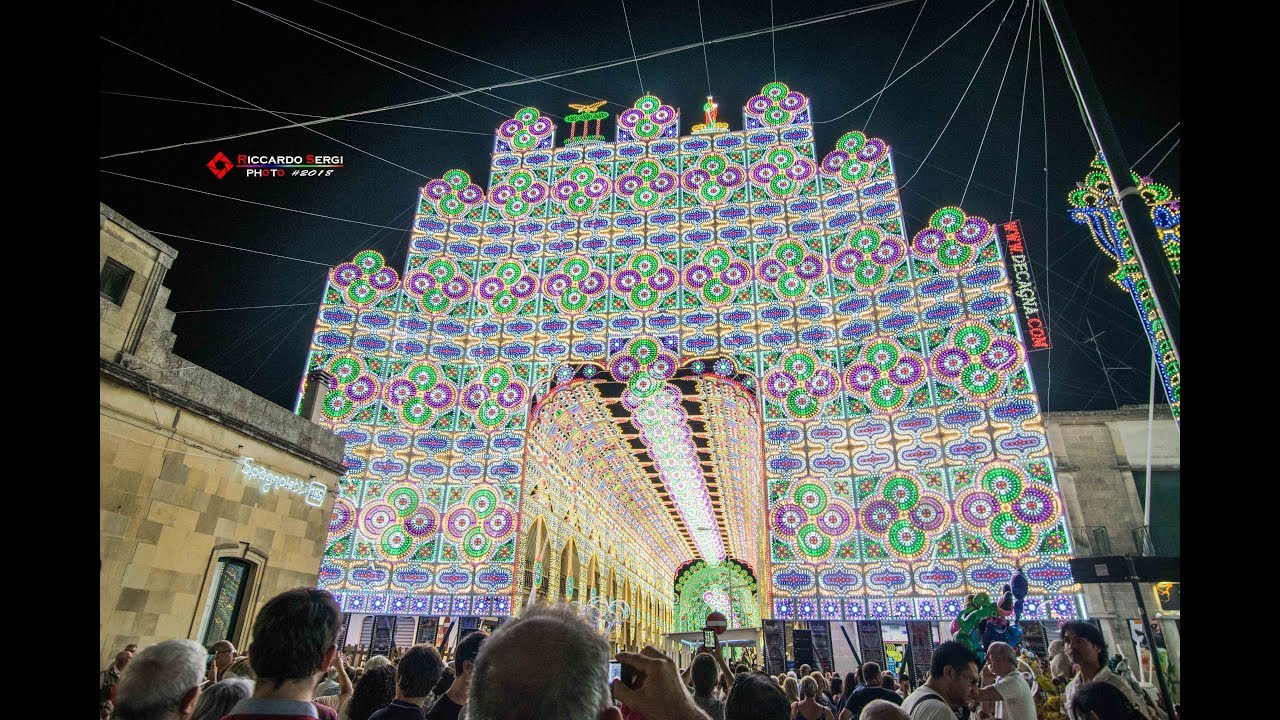 Scorrano - Santa Domenica 2018 - Prima accensione Luminarie DE CAGNA
