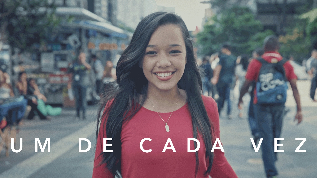 Um de Cada Vez - Álbum Oficial dos Jovens de 2017