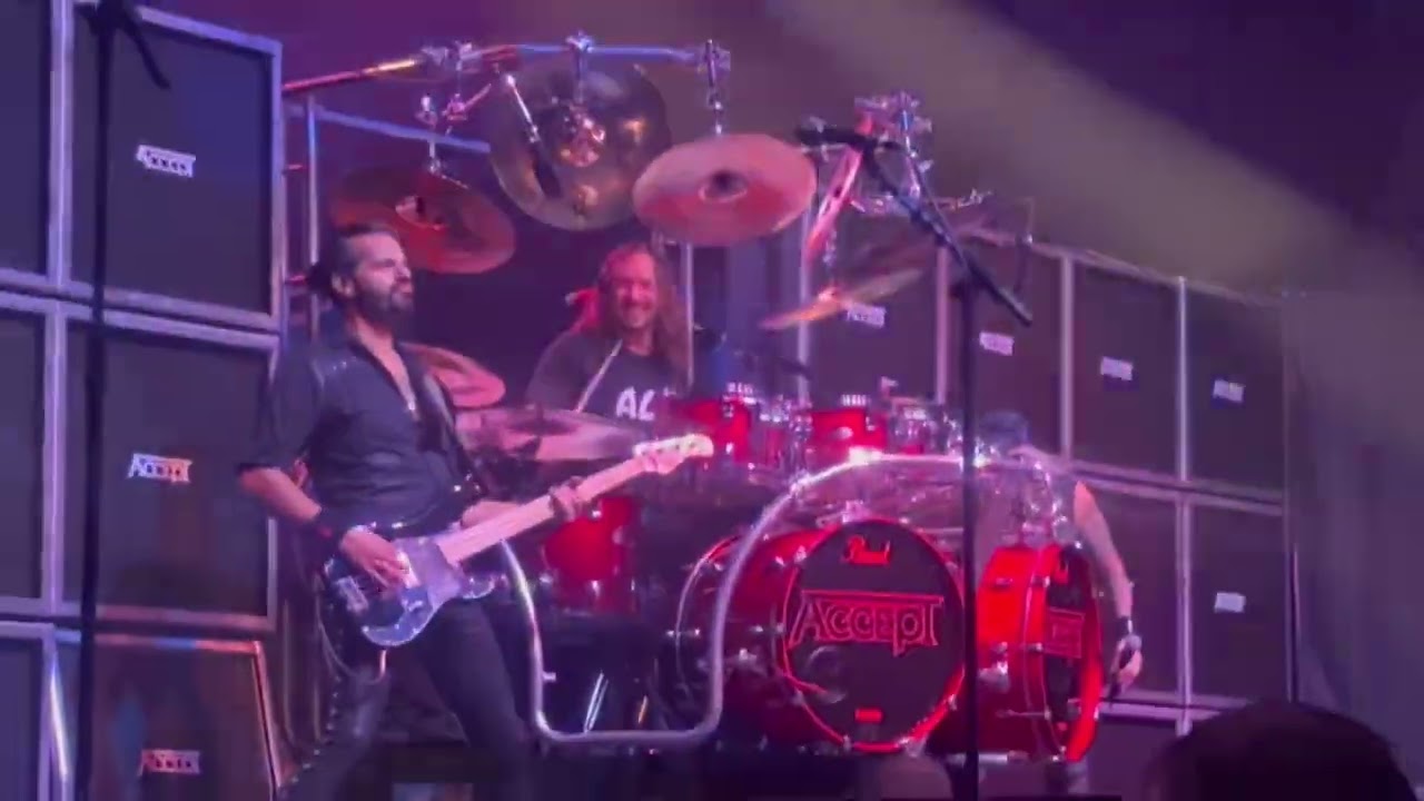 Accept “￼ fast as a shark “ paramount theater, Huntington, New York 11 /23/25￼