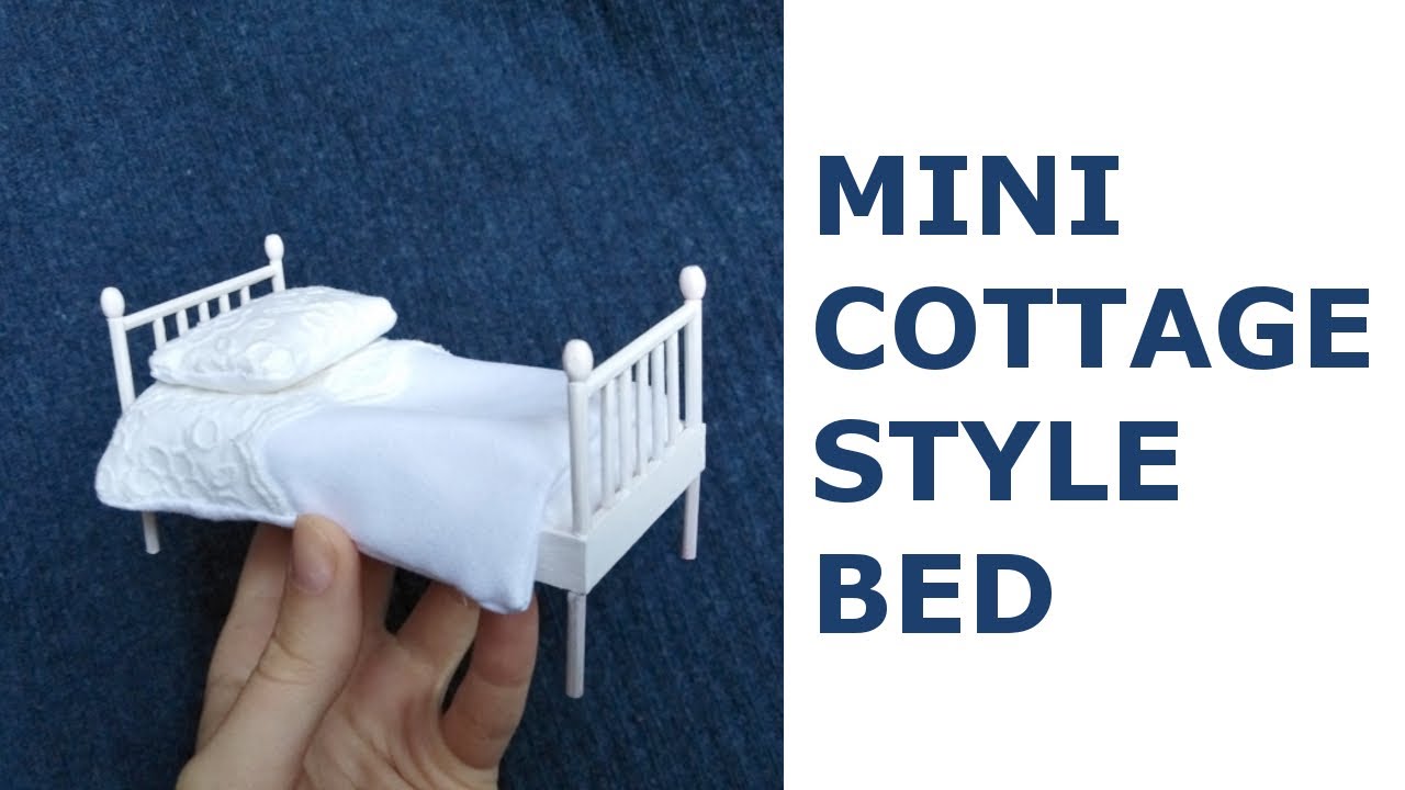 Miniature cottage style bed tutorial | Cama para muñecas | кровать для кукол | Dollhouse Furniture