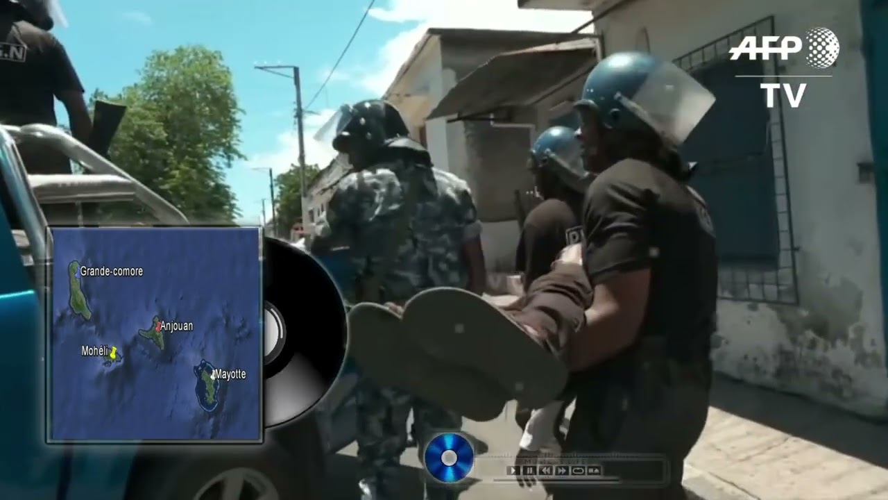 MUSIQUE COMORIENNE AZALI WETSI HINDRO GODJO HISA NAYI