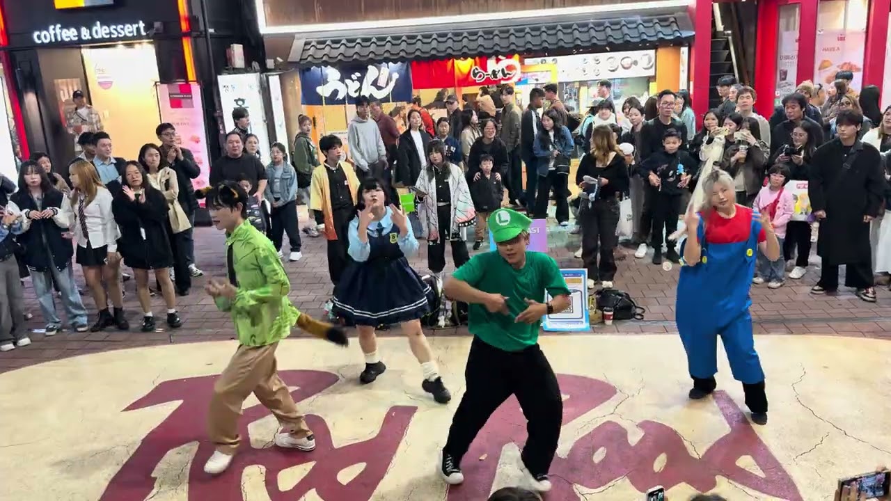 HONGDAE K-POP GROUP BUSKING (Team Blast) - [Blackpink] Pink Venom