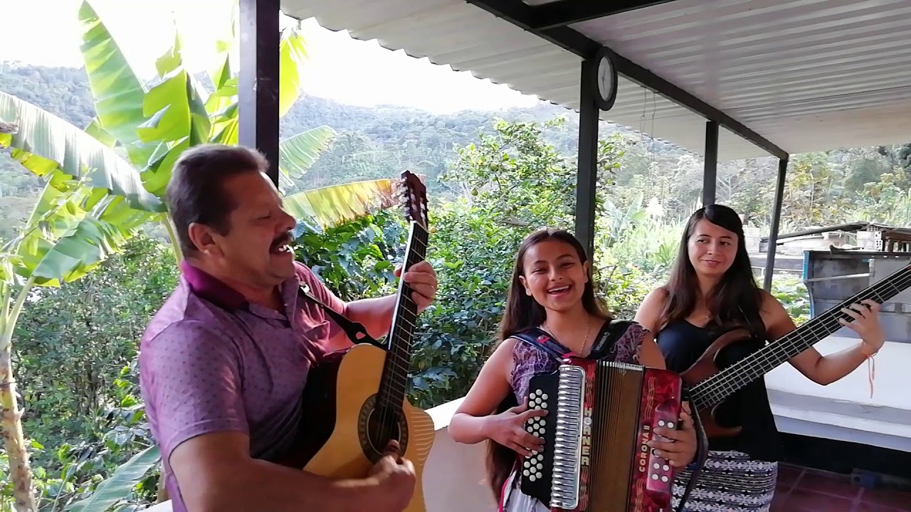 Hermosísimo Lucero - Laurita