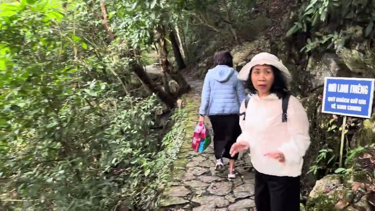 ngày 6 tháng 12, 2025