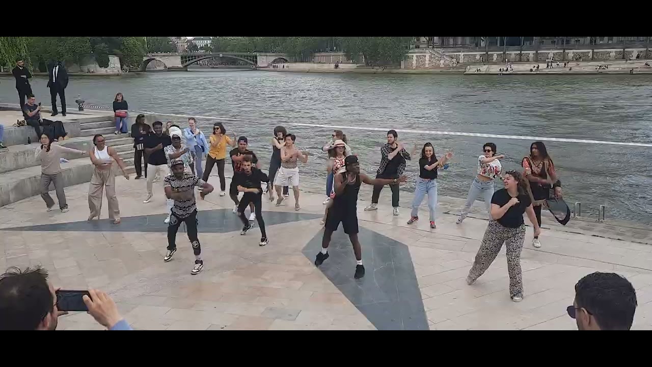 On dance à Paris 2024 c'est gratuit 💓