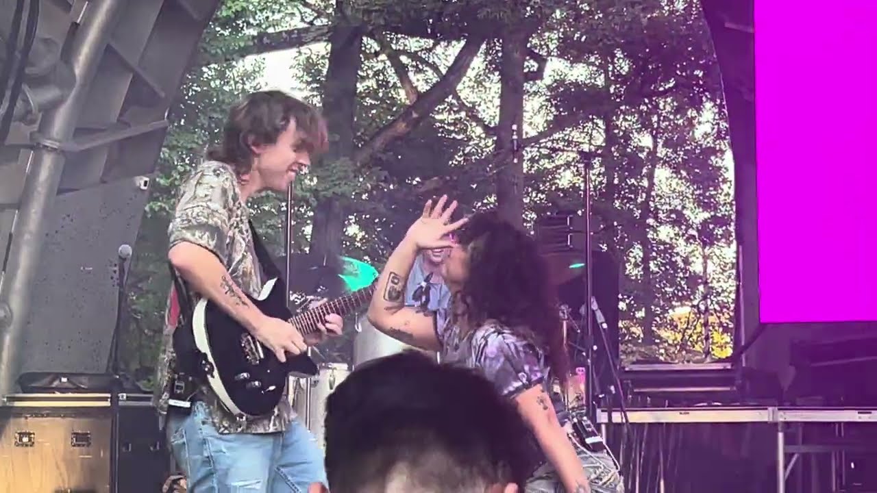 Remi Wolf — Pitiful (Live at All Things Go 09.28.24)