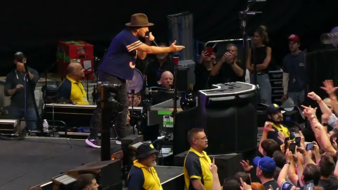 Pearl Jam  -  