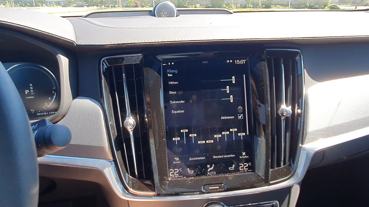 2019 Volvo S90 - Bowers & Wilkins Soundsystem