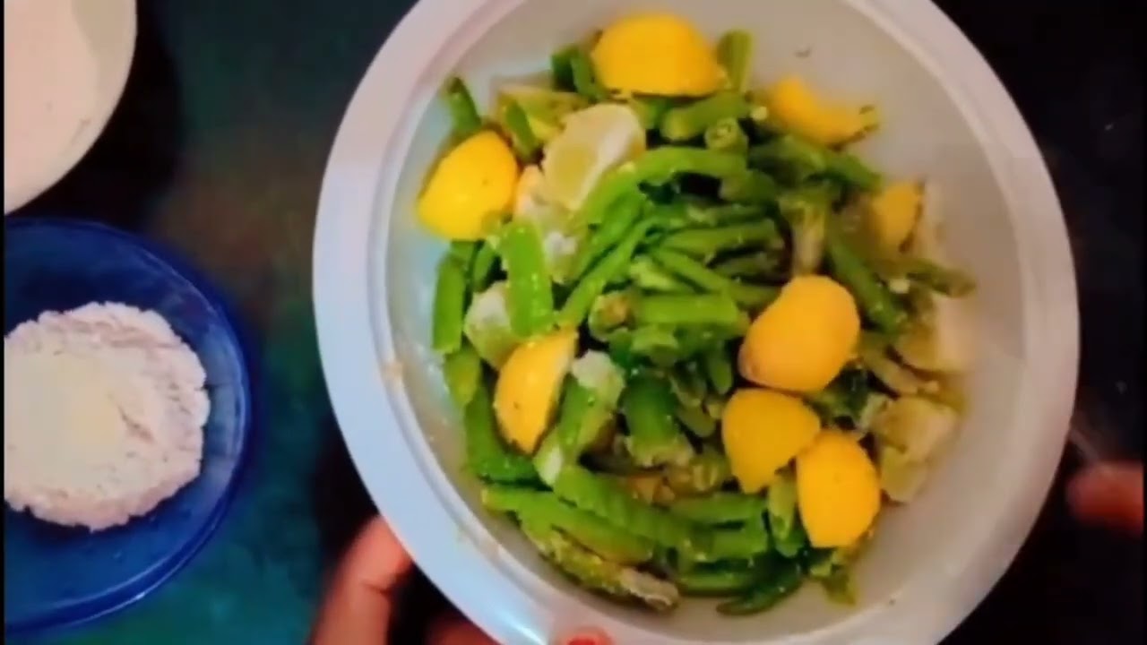 Nimbu or hari mirch ka teekha or chatpata achaar banane ki recipe #youtubevideos#youtubefood# 