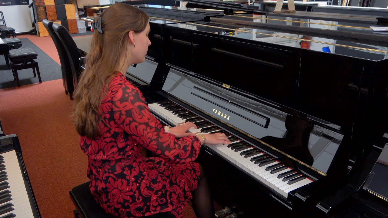 ELIZE | Yamaha UX1 handgemaakte piano | Talent uit de Regio
