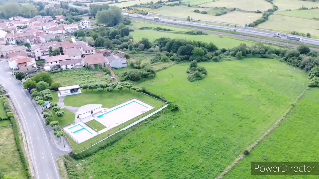 ZIORDIA. Pueblos de Nafarroa - Navarra. DRON DJI MINI.