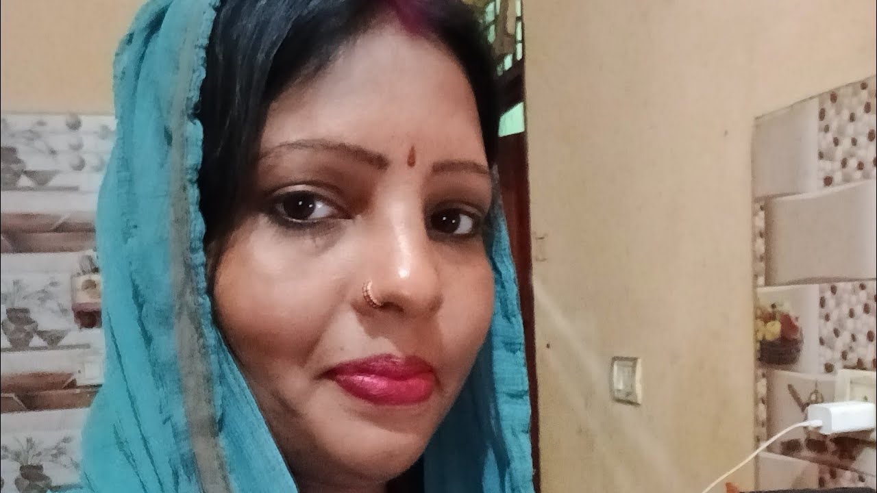 होलिका दहन की हार्दिक शुभकामनाएं यूट्यूब फैमिली नाइट लाइव चालू है जी