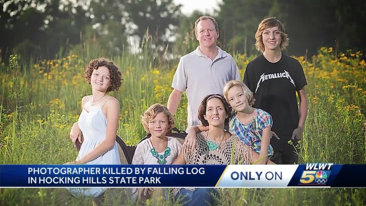 Photographer killed by falling log in Hocking Hills State Park